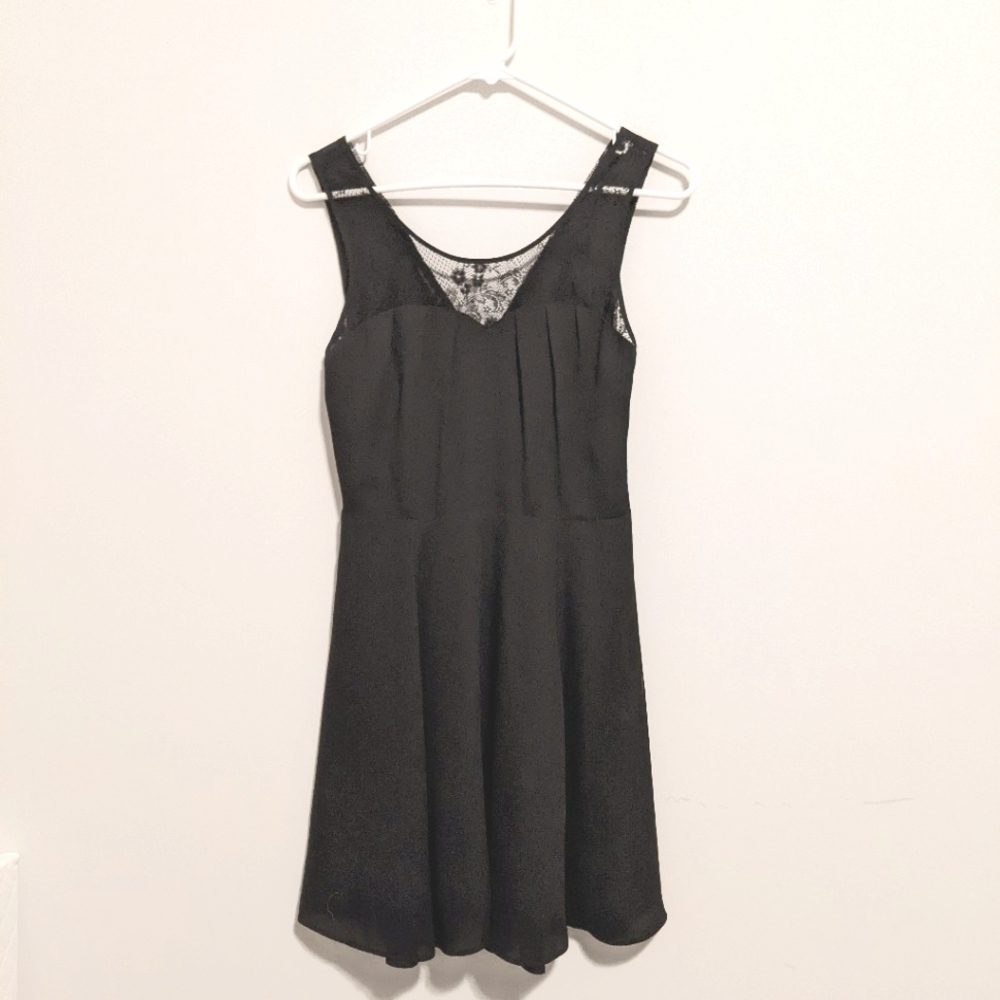 Express black lace flare dress size 4